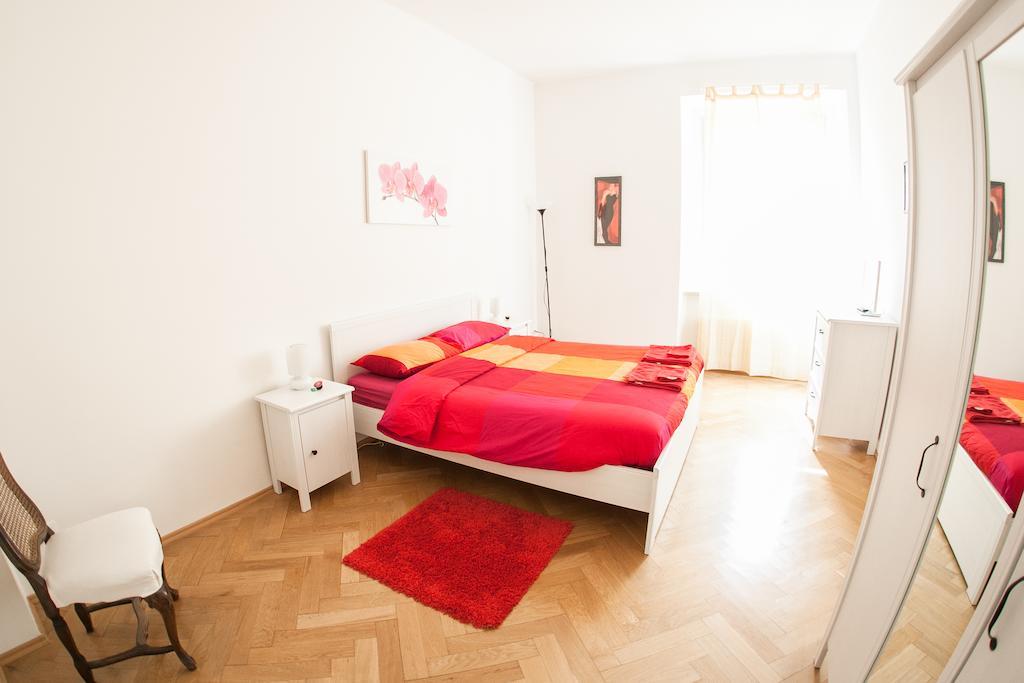 Villa Anita Rooms Bolzano Quarto foto